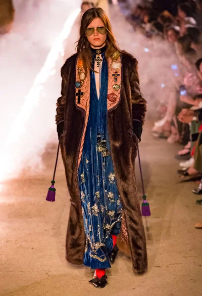 Look 57